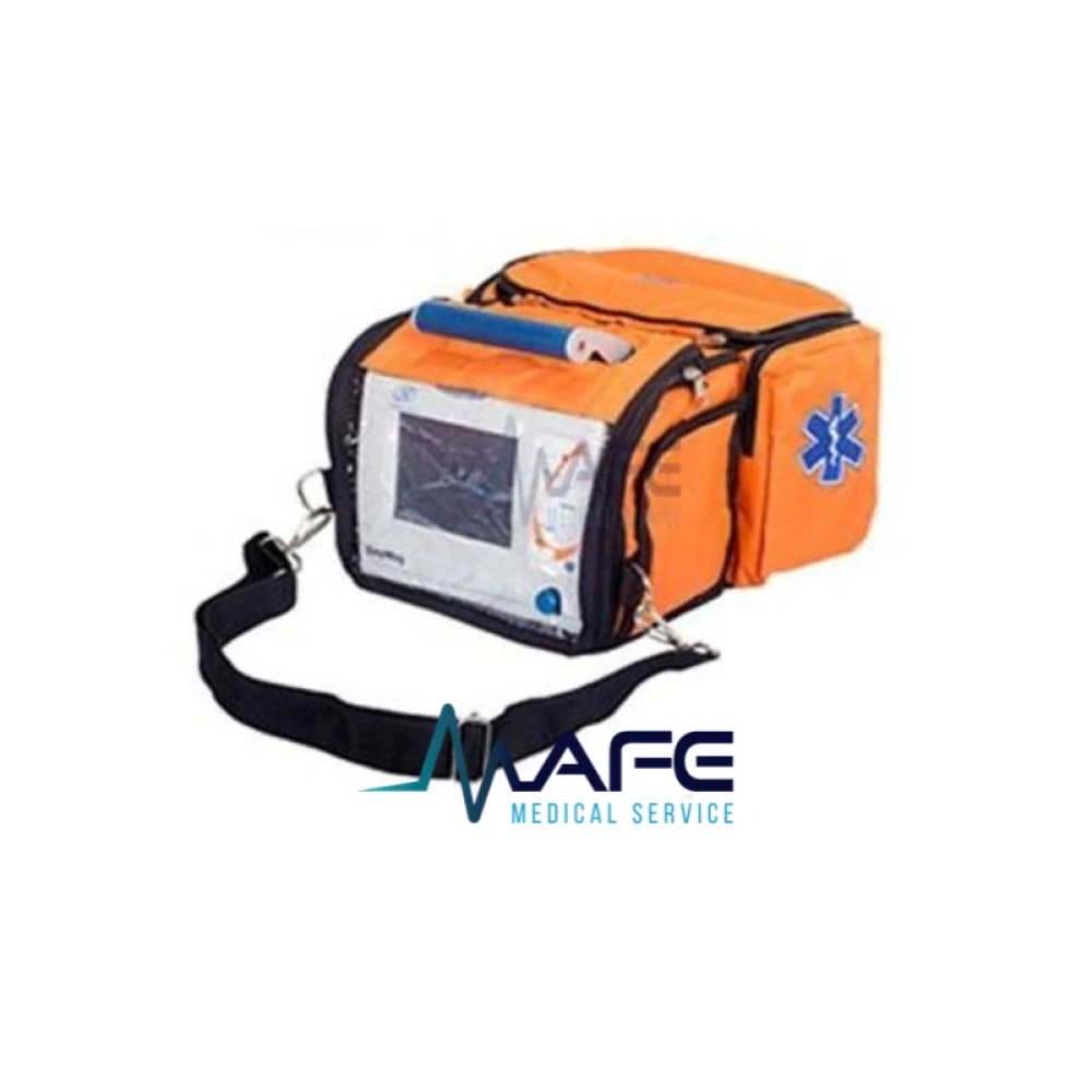 Mochila de primeros auxilios de color naranja y negro, diseñada para el transporte seguro del ventilador Magnamed Oxymag.